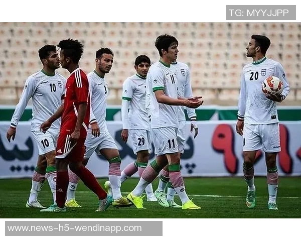 乌兹别克斯坦U23男足在对黎巴嫩的比赛中萨伊多夫第24分钟补射得分领先1-0