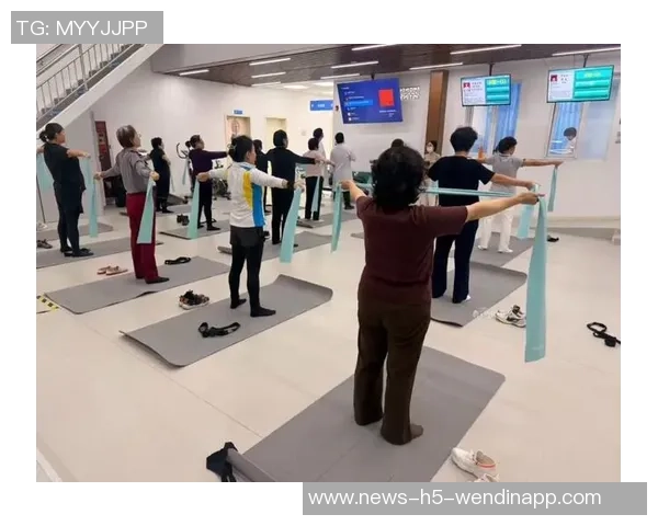 布雷默膝盖手术后六周伤缺康复中分享健身房训练进展